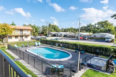 1401 NE 17th Court #110, Fort Lauderdale, FL 33305 - Photo 16