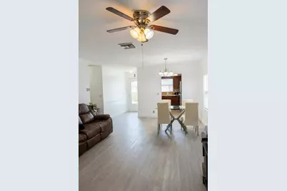2898 Ashley Dr Drive E #C, West Palm Beach, FL 33415 - Photo 4