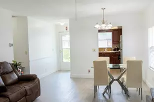 2898 Ashley Dr Dr E, West Palm Beach, FL 33415 - Photo 4