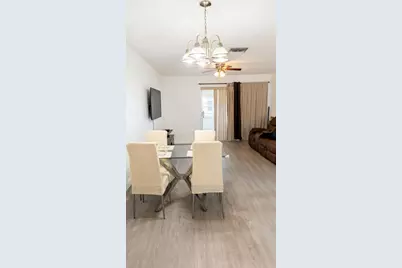 2898 Ashley Dr Drive E #C, West Palm Beach, FL 33415 - Photo 6