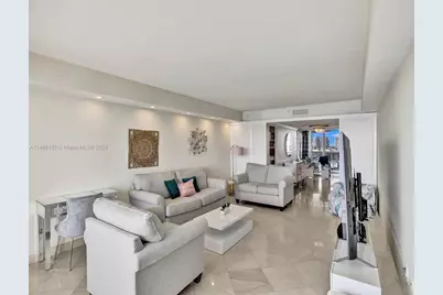 17555 Collins Avenue #1805, Sunny Isles Beach, FL 33160 - Photo 22