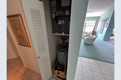 3395 Jog Park Drive, Greenacres, FL 33467 - Photo 10