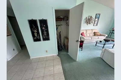 3395 Jog Park Drive, Greenacres, FL 33467 - Photo 6