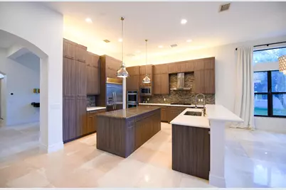 16872 Pavilion Way, Delray Beach, FL 33446 - Photo 10
