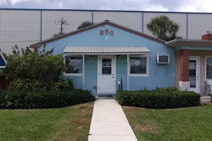 22 S Loafing St, Hypoluxo, FL 33462 - Photo 1