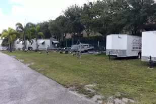 22 S Loafing St, Hypoluxo, FL 33462 - Photo 4