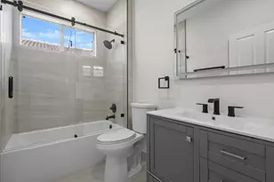7835 NW 78th Ave, Tamarac, FL 33321 - Photo 12