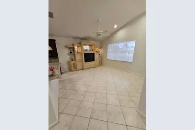 7835 NW 78th Avenue, Tamarac, FL 33321 - Photo 6