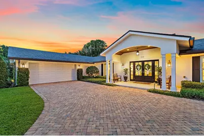 824 Country Club Drive, North Palm Beach, FL 33408 - Photo 2