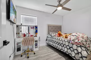 1691 W 26th Ct, Riviera Beach, FL 33404 - Photo 4