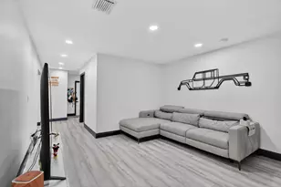 1691 W 26th Ct, Riviera Beach, FL 33404 - Photo 18