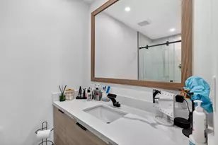 1691 W 26th Ct, Riviera Beach, FL 33404 - Photo 16