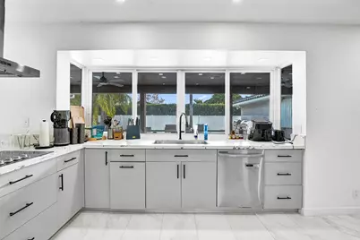 3681 N 54th Avenue, Hollywood, FL 33021 - Photo 22
