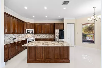 5422 SW 185th Terrace, Miramar, FL 33029 - Photo 16