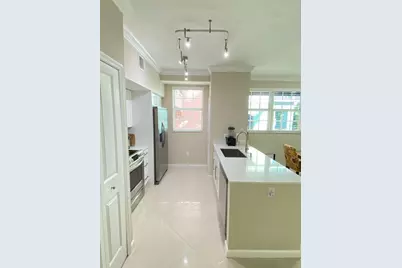 225 NE 1st Street #202, Delray Beach, FL 33444 - Photo 8