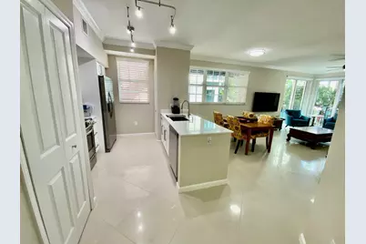 225 NE 1st Street #202, Delray Beach, FL 33444 - Photo 1