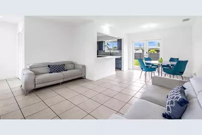 8781 NW 15th Street, Pembroke Pines, FL 33024 - Photo 1