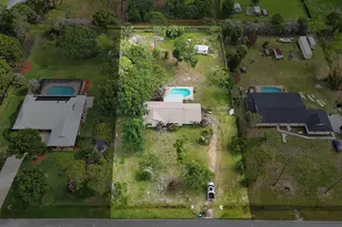 8631 Hidden Pines Rd, Fort Pierce, FL 34945 - Photo 2