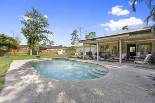 8631 Hidden Pines Rd, Fort Pierce, FL 34945 - Photo 14