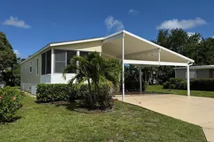 8924 Princess Donna Ct E, Boynton Beach, FL 33436 - Photo 2
