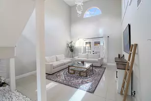 11303 Lakeview Dr, Coral Springs, FL 33071 - Photo 36