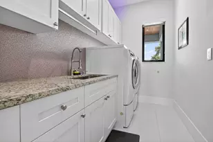 334 Isle of Capri Dr, Fort Lauderdale, FL 33301 - Photo 82
