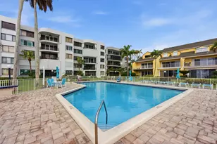 47 N Lakeshore Dr, Hypoluxo, FL 33462 - Photo 40