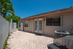 9709 Sunny Isle Cir, Boca Raton, FL 33428 - Photo 36