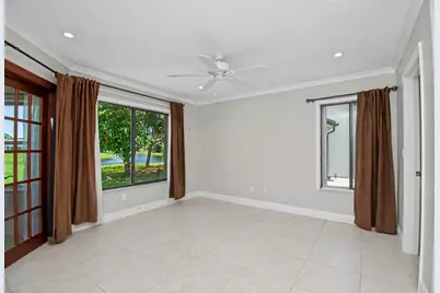 9709 Sunny Isle Circle, Boca Raton, FL 33428 - Photo 20