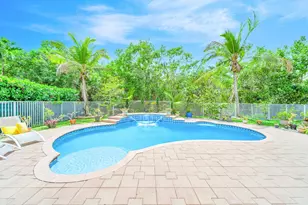 6169 NW 53rd Cir, Coral Springs, FL 33067 - Photo 2