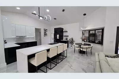 113 Waterview Way, Royal Palm Beach, FL 33411 - Photo 8