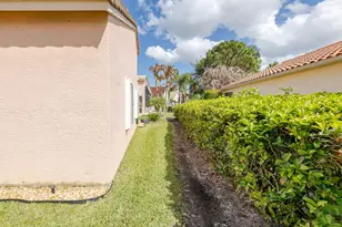 377 NW Granville St, Port Saint Lucie, FL 34986 - Photo 30