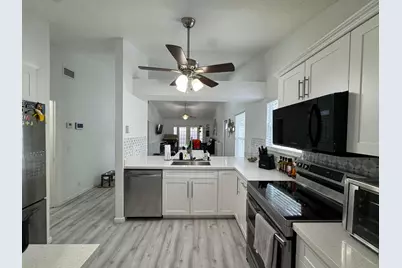 1518 Royal Forest Court, Palm Springs, FL 33406 - Photo 10