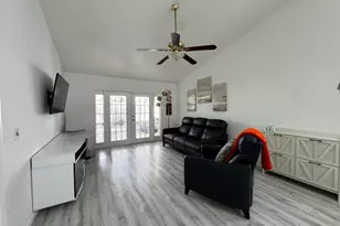 1518 Royal Forest Ct, Palm Springs, FL 33406 - Photo 36