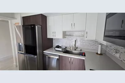 3300 N Palm Aire Drive #109, Pompano Beach, FL 33069 - Photo 2