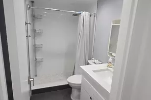 3300 N Palm Aire Dr, Pompano Beach, FL 33069 - Photo 8