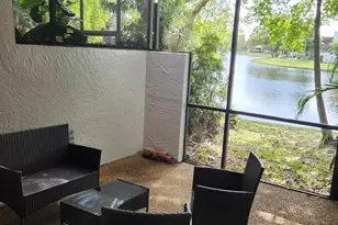 1504 NW 89th Terrace, Pembroke Pines, FL 33024 - Photo 2