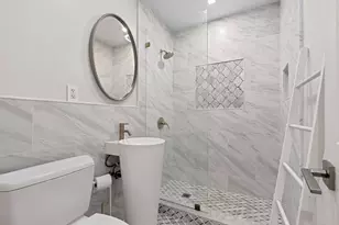 338 Princeton Dr, Lake Worth Beach, FL 33460 - Photo 16