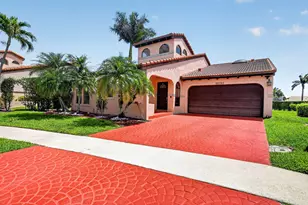 22796 Marbella Cir, Boca Raton, FL 33433 - Photo 2