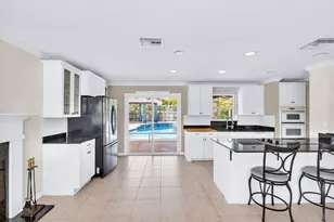 614 SE Flamingo Ave, Stuart, FL 34996 - Photo 22