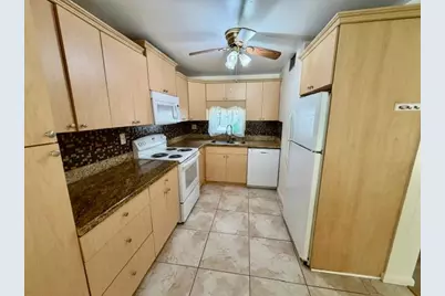 8940 S Hollybrook Boulevard #208, Pembroke Pines, FL 33025 - Photo 1