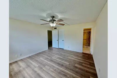 8940 S Hollybrook Boulevard #208, Pembroke Pines, FL 33025 - Photo 4