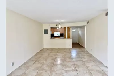 8940 S Hollybrook Boulevard #208, Pembroke Pines, FL 33025 - Photo 2