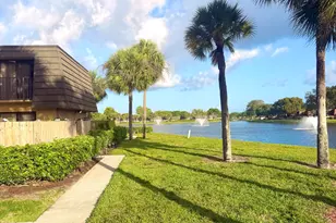 812 8th Way, West Palm Beach, FL 33407 - Photo 2