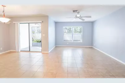 5064 NW Coventry Circle, Port Saint Lucie, FL 34986 - Photo 10