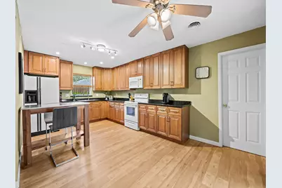 1320 SW 55th Avenue, Plantation, FL 33317 - Photo 12