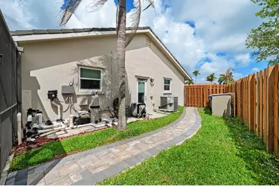 1905 NW 78th Avenue, Margate, FL 33063 - Photo 34