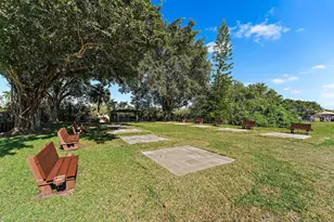 671 SW South River Dr, Stuart, FL 34997 - Photo 56