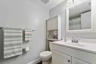 671 SW South River Dr, Stuart, FL 34997 - Photo 24