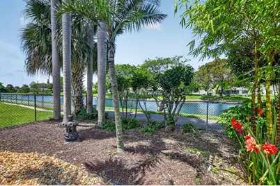 8353 Huntsman Place, Boca Raton, FL 33433 - Photo 36